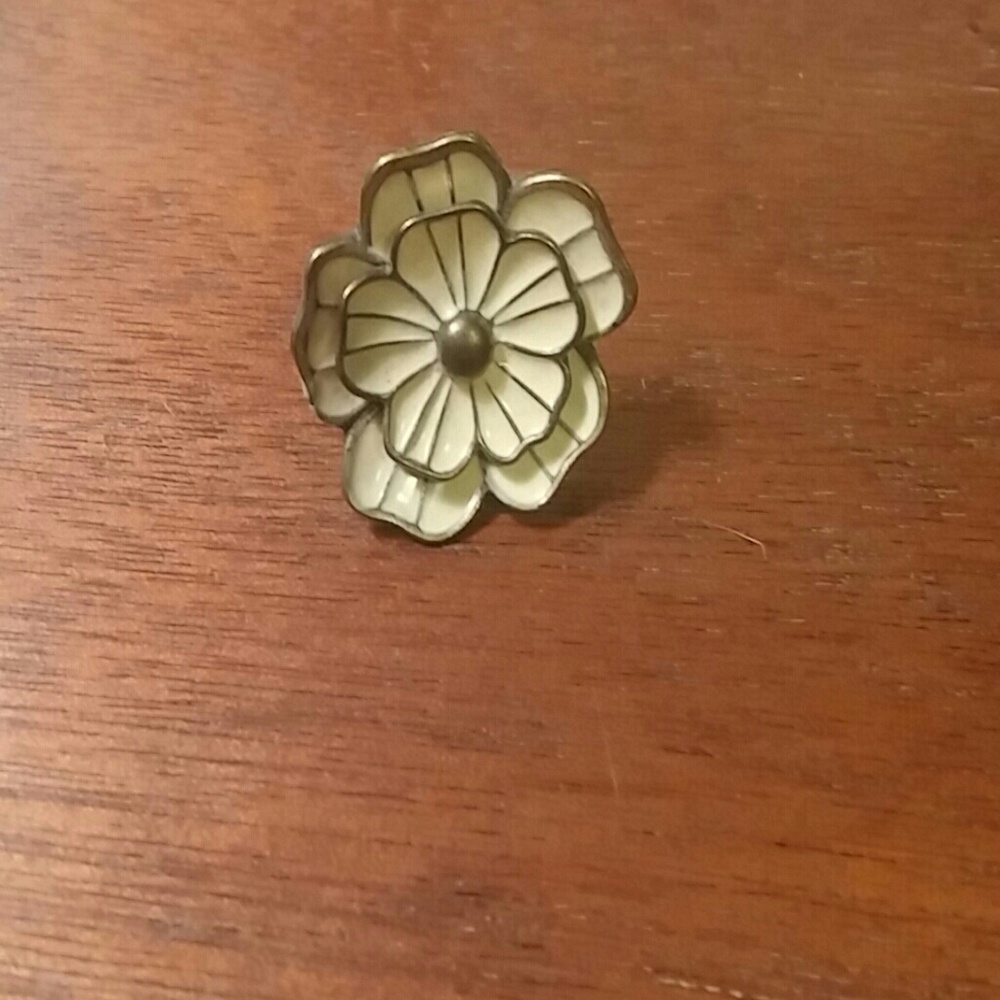 Enamel Flower Ring